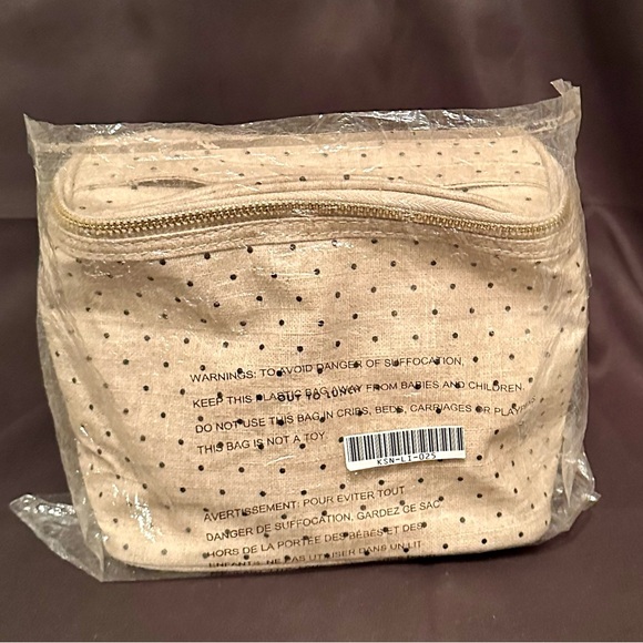 🎄🎁 Kate Spade Lunch Tote or Makeup/Travel Bag✨ - Picture 8 of 12